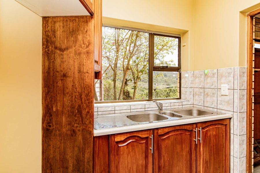 To Let 5 Bedroom Property for Rent in Hersham Western Cape